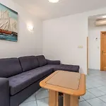 Gea Apartment *